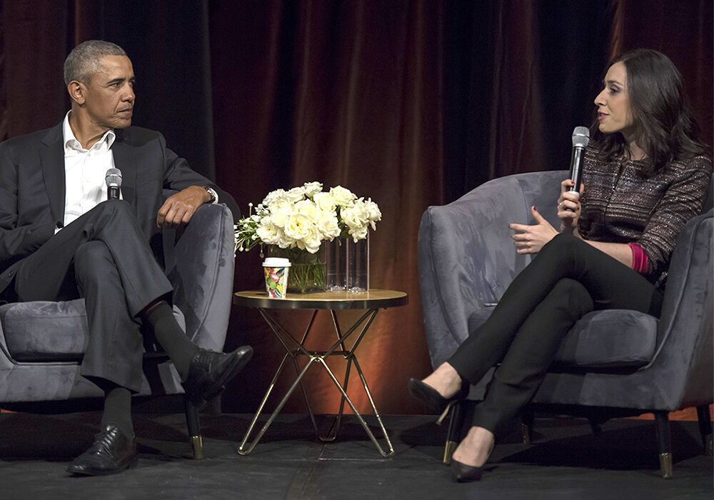 Holly Ransom interviewing Barack Obama